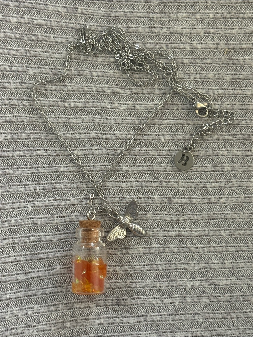 Cottagecore theme B marked silver tone honey jar & bee adjustable chain necklace